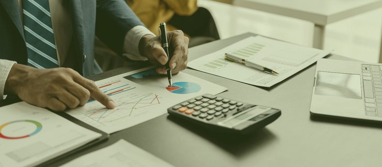 How to Ensure Compliance with IFRS in Corporate Financial Reporting