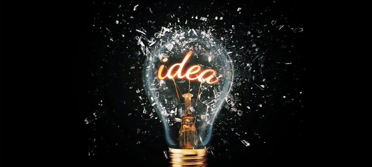 Critical Thinking vs. Creative Thinking: Understanding the Difference