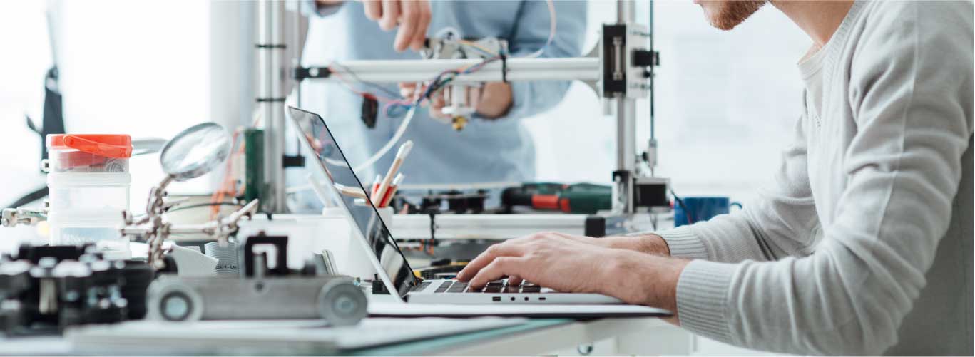 Innovating Products: Invent, Justify and Market